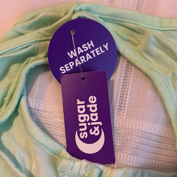 Gradient Racerback Tank Top - Picture 4 of 5